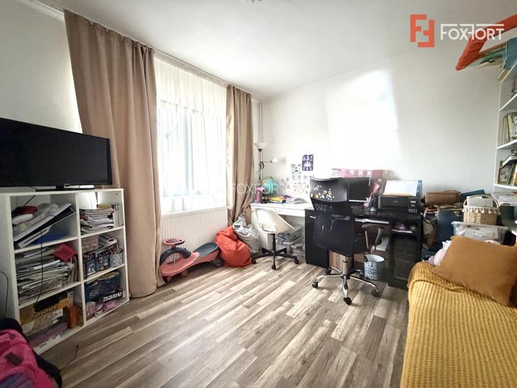 COMISION 0% Duplex despartit prin garaj, 5 camere, teren 660 mp in Sanandrei - 14