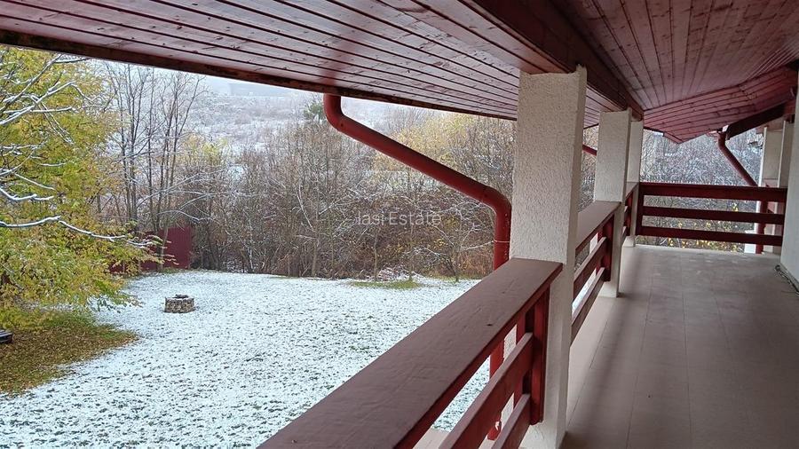 Barnova intersectia cu Pietrarie VILA D+P+M SU=212mp TEREN 1670mp amenajat super - 7