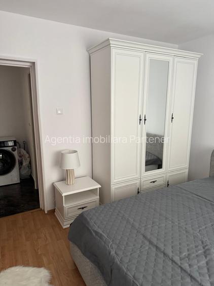 3 camere Tudor , Decomandat / Centrală , mobilat / utilat ! - 9