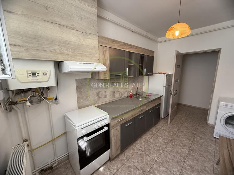Garsonieră decomandată, 42 mp, cartier Cornițoiu, zona Liceul George Bibescu - 4