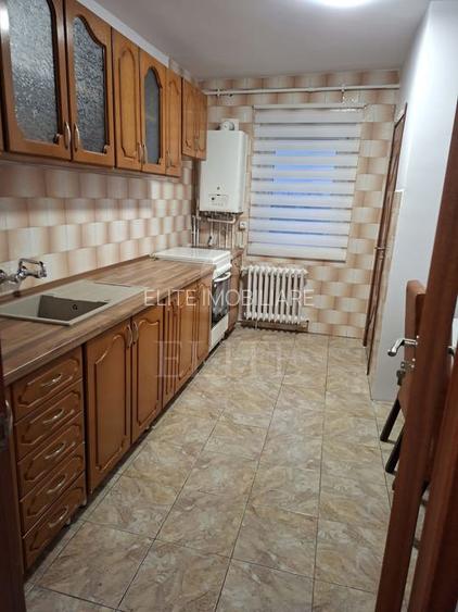 Apartament 3 camere în zona STRAZII CAMPULUI - 7