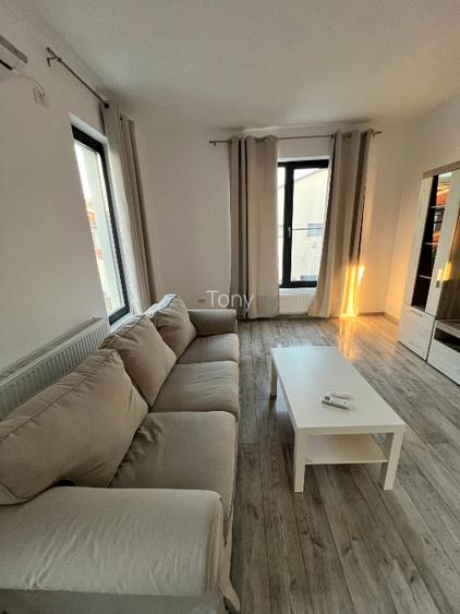 Central - bloc boutique- parcare inclusa-proprietar - 2