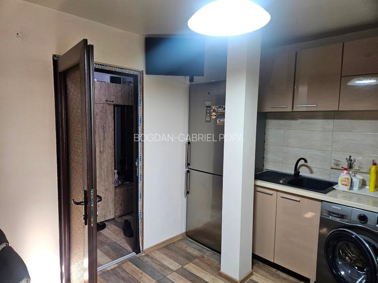 Apartament 3 camere.zona "parcul victoria" - 3