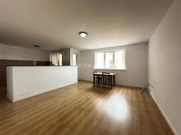 Apartament cu 3 camere zona Rahova - 2