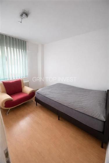 Apartament la etajul 1 cu 4 camere in Vasile Aaron - 4