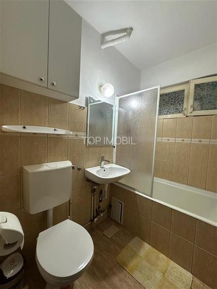 Inchiriere Apartament cu 2 camere Podu Ros - 6