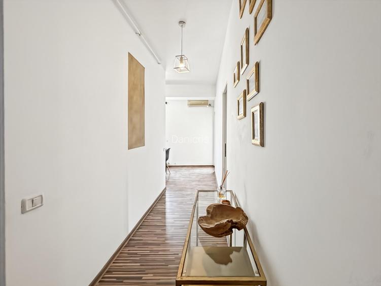 Studio compartimentat în 2 camere | Zona Campus | IComision 0 - 5