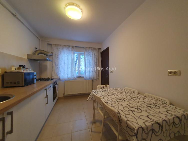 Apartament cu 5 camere de inchiriat -Micalaca - 20