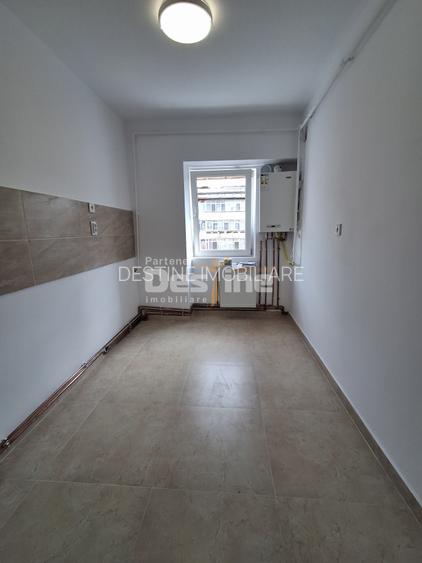 DACIA , Apartament 2 camere, DECOMANDAT, 108.500 EURO - 3