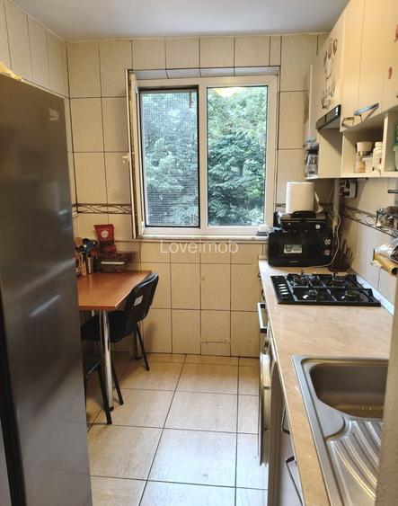 Apartament 3 camere, etaj 3/10, balcon, 8min Metrou, Liceul Eugen Lovinescu - 6