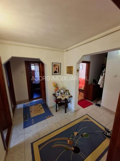 Apartament 3 camere zona Tomis Nord - 10