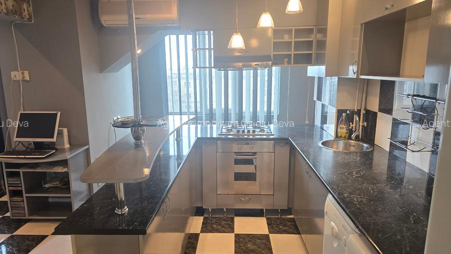 Vand apartament 2 camere  in Deva, Bld. Decebal, 50 mp, decomandat, mobilat, - 3