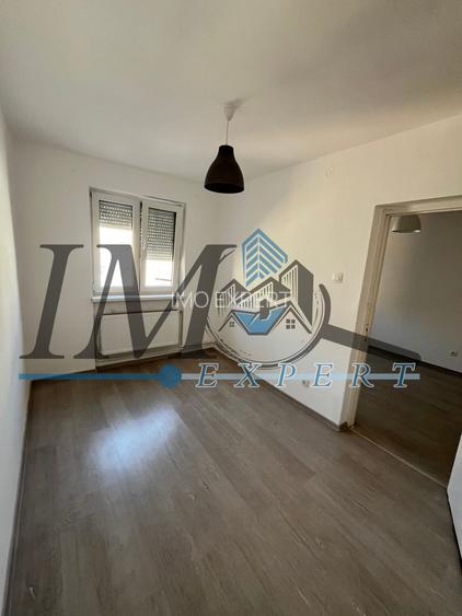 Apartament cu 3 camere renovat de vânzare in Sebeș - 3
