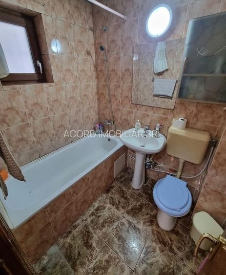 Gara mangaliei-apartament 2 camere decomandat 52 mp - 12