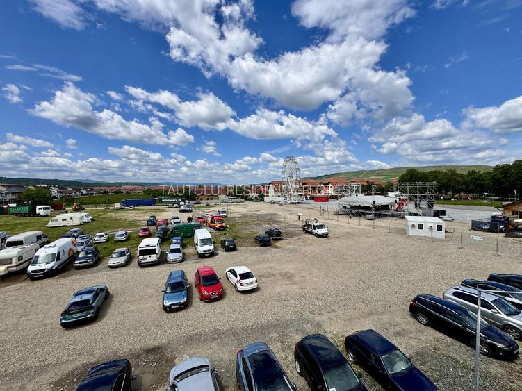 4 cam Tautului Finisat  In Parcul Poligon Floresti - 19