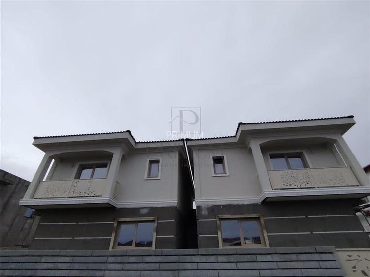 Duplex superb - Separat prin spatiu de depozitare - bucatarie inchisa. - 3