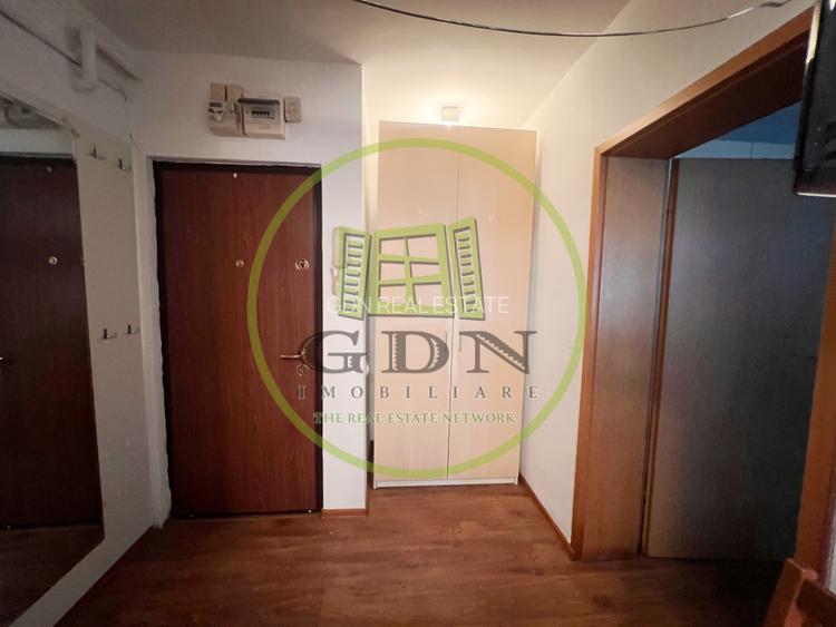 Apartament 2 camere, semidecomandat, cartier Brazda lui Novac, zona piata - 5