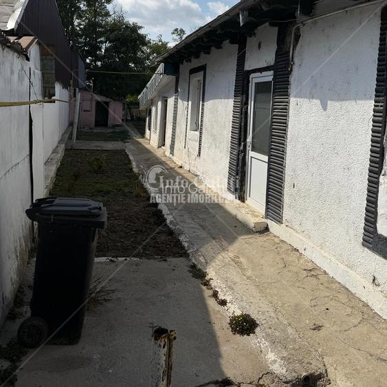 | TEREN-216 mp + Casa Batraneasca | Zona: Bariera Traian | - 2