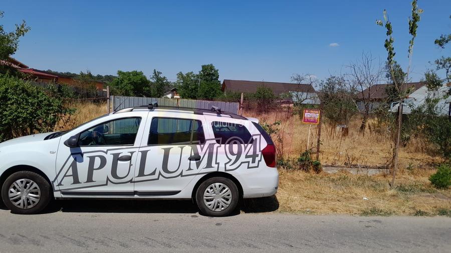 VANZARE TEREN 1800 MP IN SAT TEISORI (GR) - 2