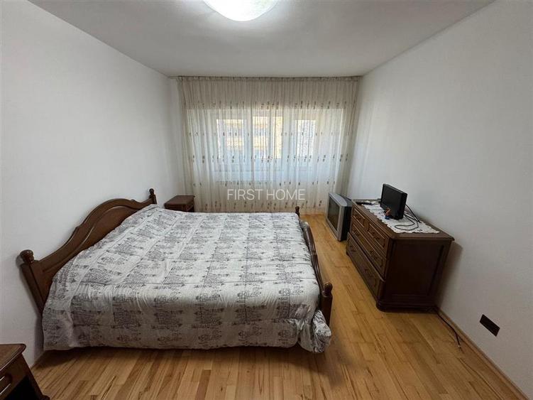 Apartament 3 camere, mobilat si utilat, ultracentral, etaj 9/10 - 9