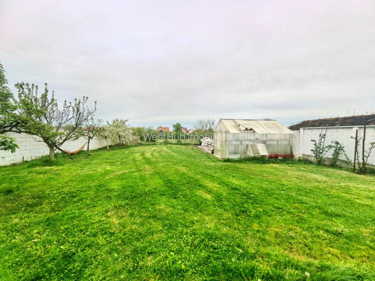 Casa Inedita , 300 mp utili, P+M,  5 bai, 6 dormitoare , 1975 mp teren,  Sacalaz - 5