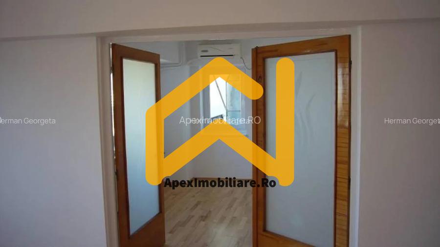 Bd Unirii, Alba Iulia | Duplex 4 Camere pentru birouri | 3 Terase - 10