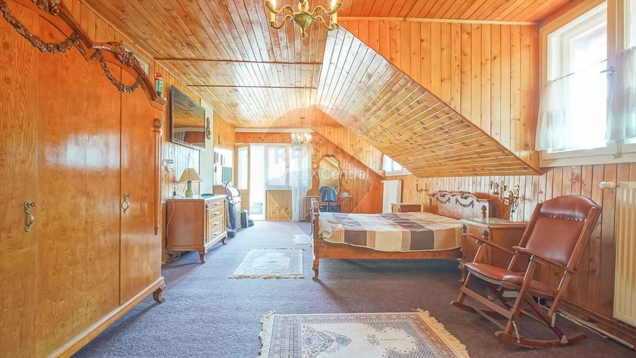 Vanzare două vile, cu potential investitional în Brașov, cartier Șchei - 16