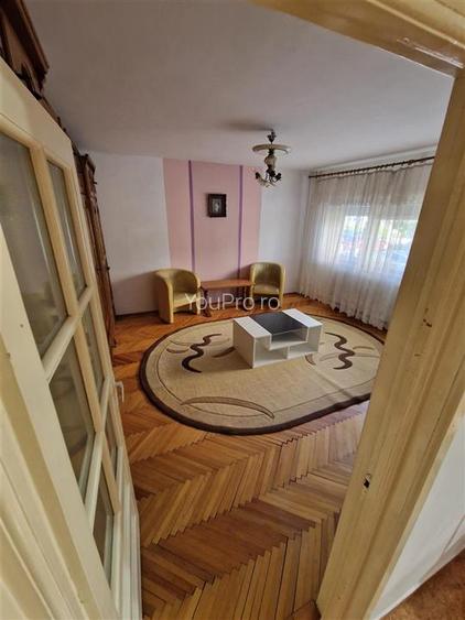 Decomandat 2 Camere/ Zona Steaua / Bloc Dupa 2000/Noul Mall - 2