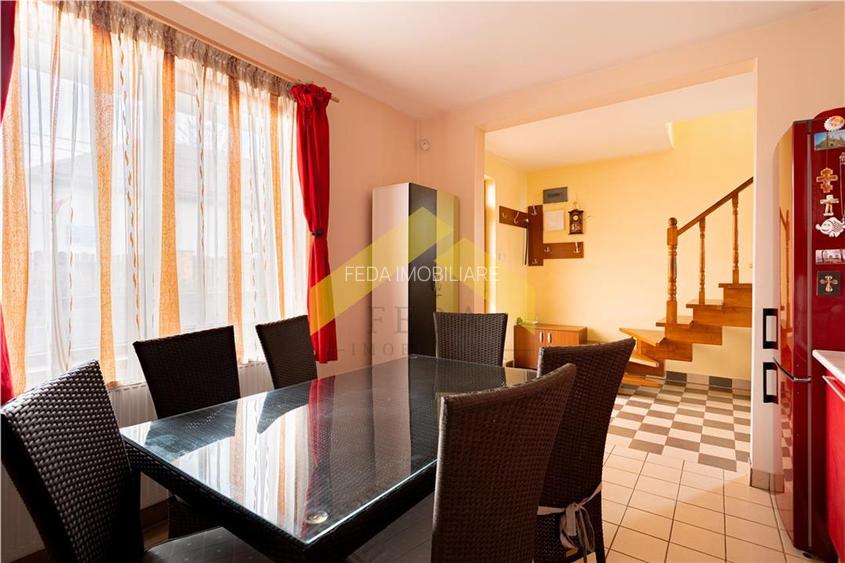 Casa cu etaj de vanzare Zimandu Nou - 10