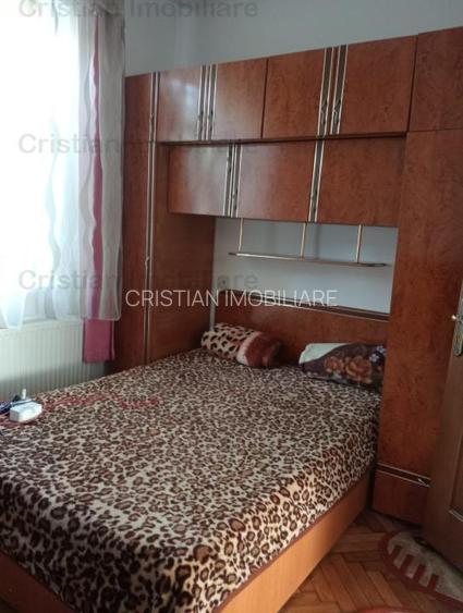 Etaj 1 MOBILAT- UTILAT 3 cam 70mp Obor Conf 1 Duplex - 3