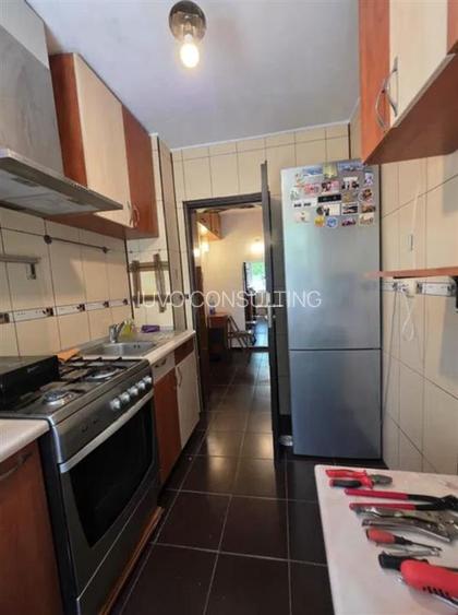 Vanzare Apartament 3 Camere Semidecomandat Berceni-Straduintei - 7