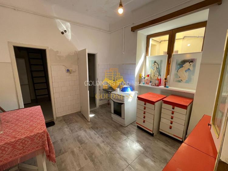 Casă 3 camere, Mihail  Kogalniceanu, Zona Ultracentrală, Curte 240 mp - 9