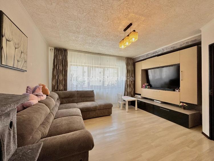 apartament 2 camere - decomandat - 3