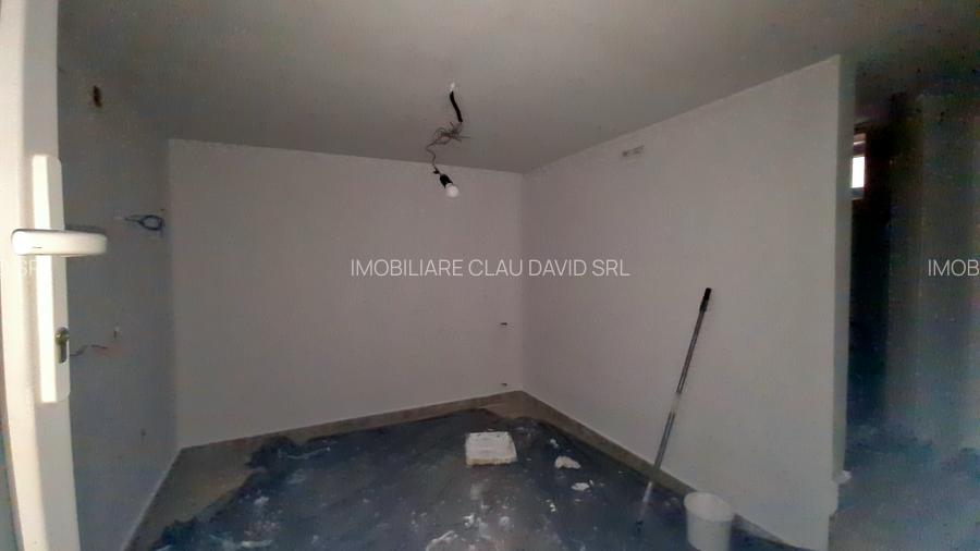 DOUA CASE DE VANZARE - ZONA  RACADAU - SINGUR IN CURTE - 13