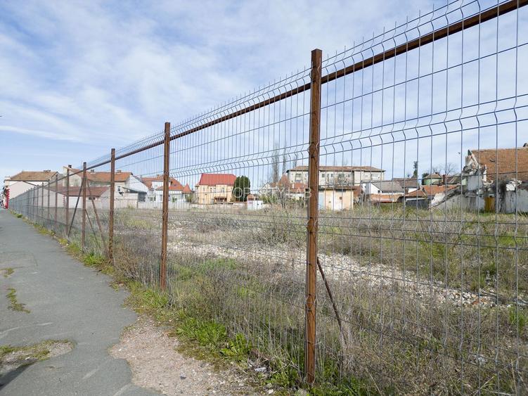 Teren intravilan de 5801 mp pe Andrei Șaguna, Arad - 20