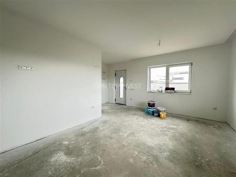 Duplex 4 camere 250mp teren zona Selimbar - 5