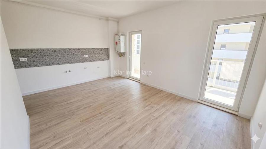 Apartament FINISAT 3 camere 56.1mp, terasa 26.6mp, Floresti, str. Eroilor - 3