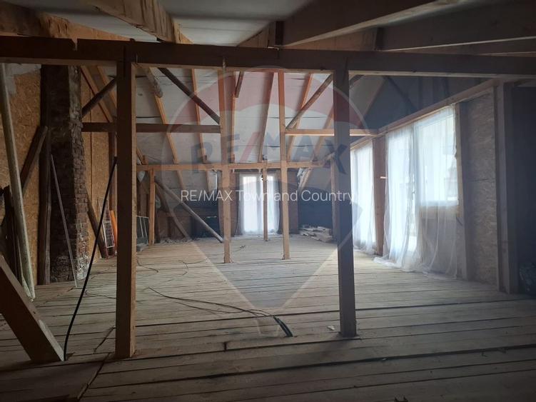 Casă cu 6 camere,  pe strada Balc Vodă - 17