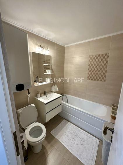 Apartament cu 2 camere semidecomandat, mobilat în Polonă - 9