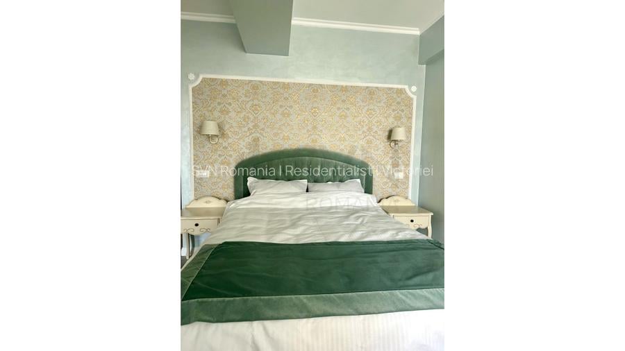 REA1019300 Studio Blue Bike Mamaia - 4