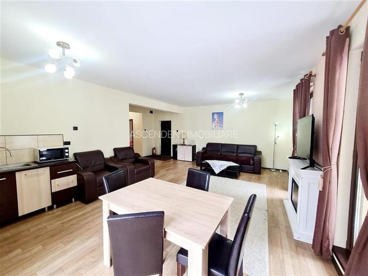 Refugiu in ambientul special al statiunii Poiana Brasov, etaj 1, cu 2 bai, teras - 9