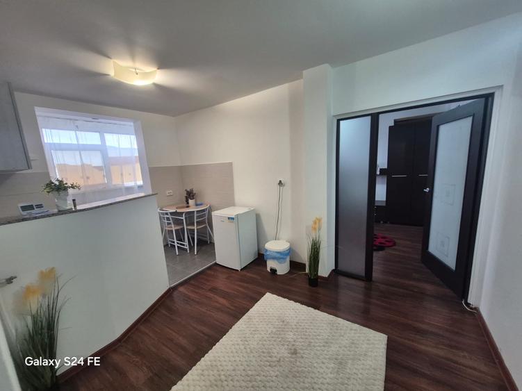 De vânzare – Apartament 2 camere, zona Precista / Școala nr. 10, Piatra-Neamț
