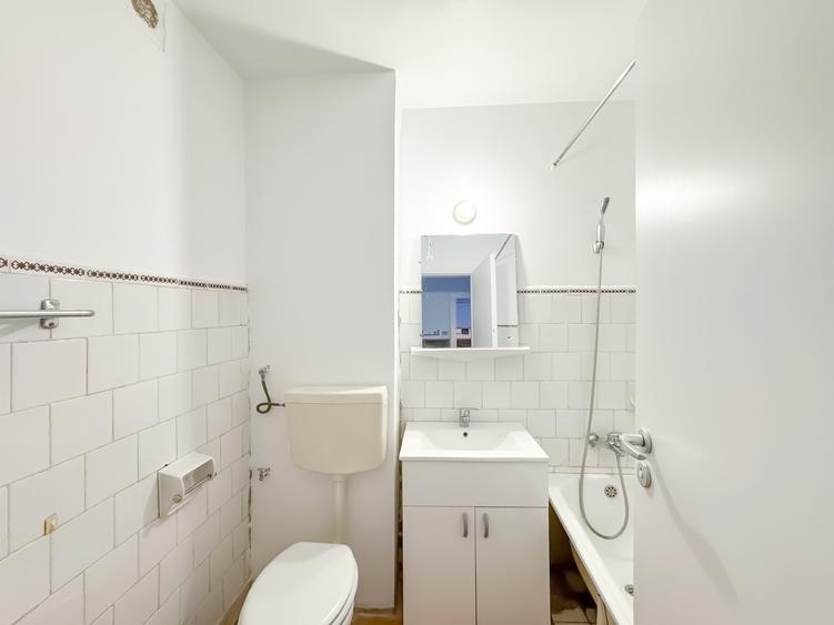 Apartament 3 camere Piata Sudului - pozitie excelenta