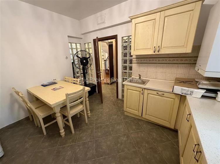 Vanzare casa 5 camere, Nodrului, Herastrau, 190 mp teren, 140 mp casa - 9