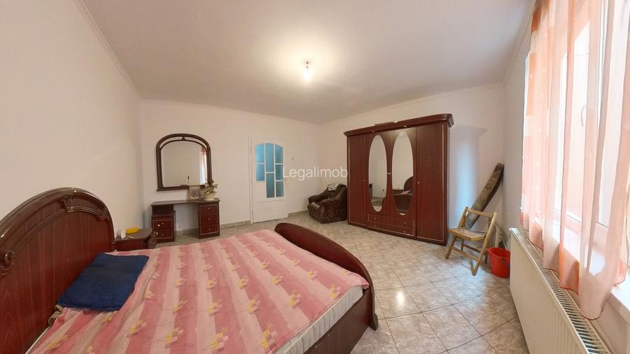 Casă spațioasă cu 6 camere si 2 garaje de 194 mp, în Tractorul, Brașov - 5