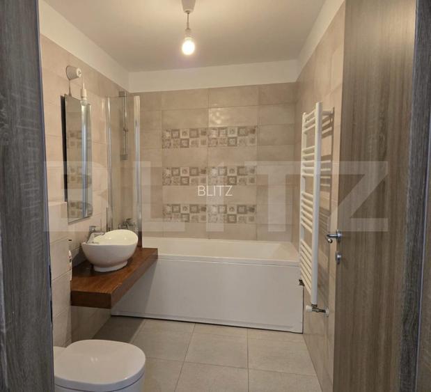 Apartament 2 camere, Urban Coresi, etaj intermediar, loc de parcare si boxa - 5