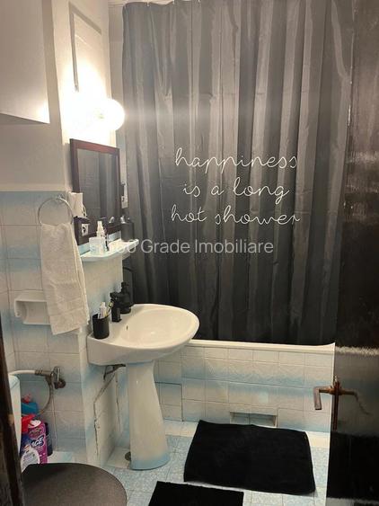 3 camere decomandat – parter – zona Lipovei 64 mp utili. - 8