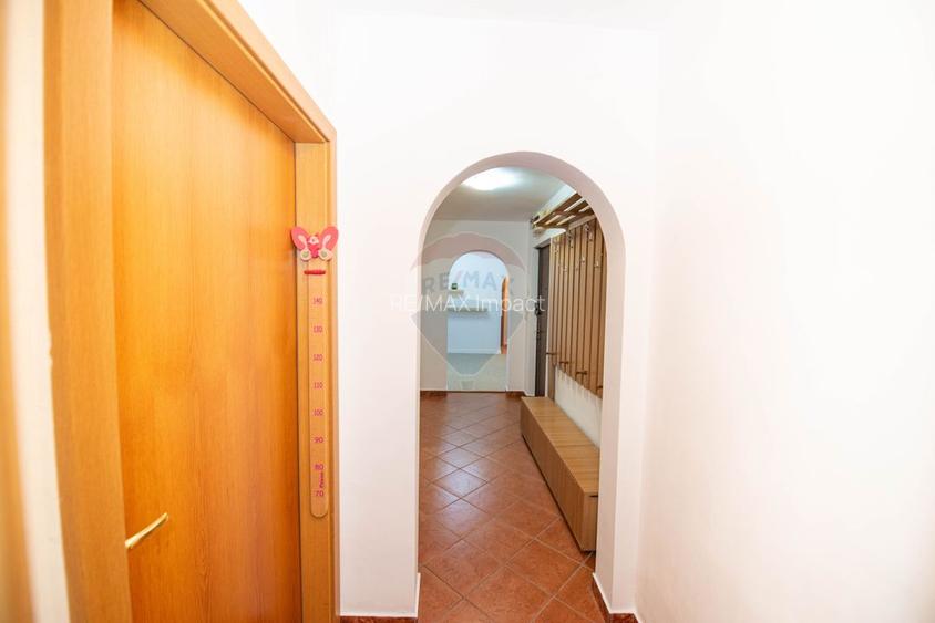 Apartament 3 camere, 72 mpu, Parcare de inchiriat, Bd. Banu Manta, S1 - 16