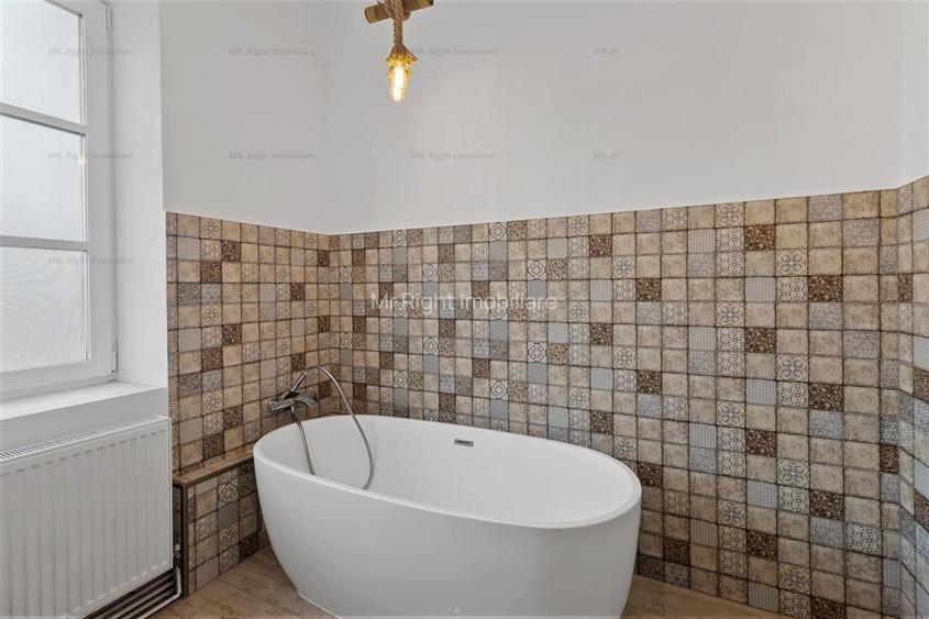 3 CAMERE ULTRACENTRAL | PARCARE SI GRADINA PROPRIE | TERASA INTERIOARA - 24