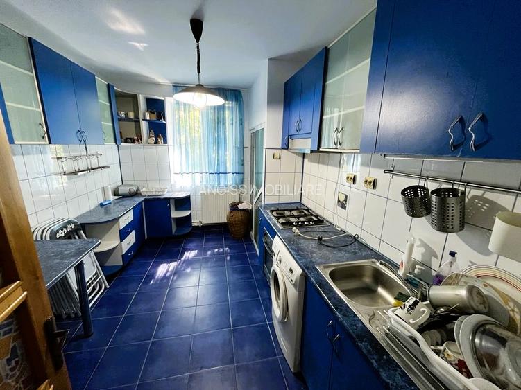 Apartament 3 camere SPITAL - TBC - 8